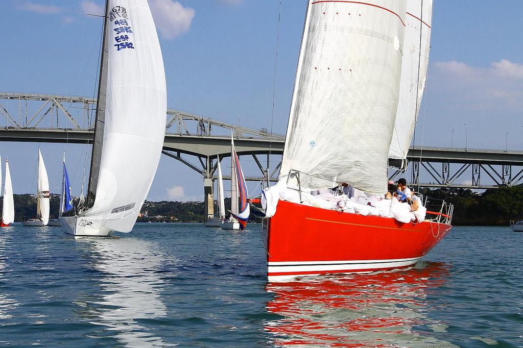 Rikki and Kia Kaha - Start Auckland Tauranga Race March 28, 2013 © Richard Gladwell www.photosport.co.nz